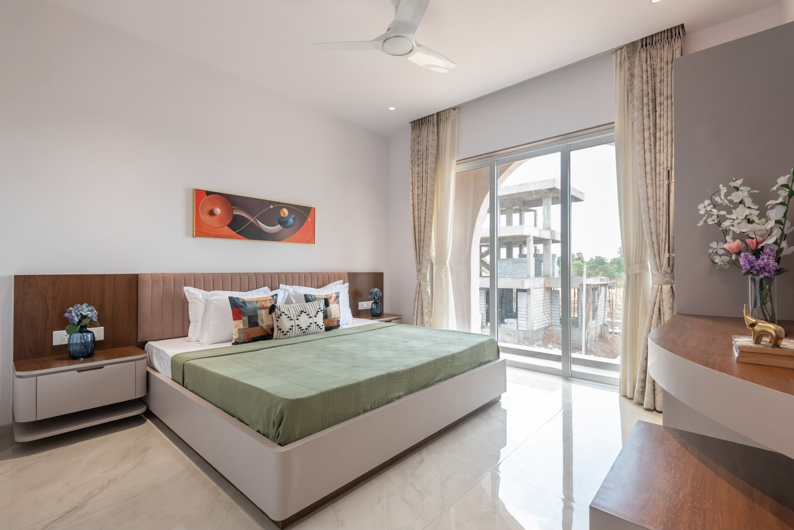 The Morning Star, Villa 4